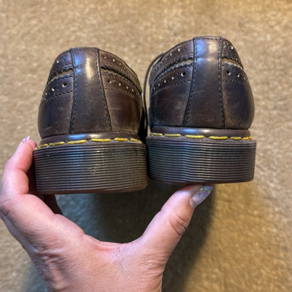 Beautiful Vintage Dr Martens Oxford Wingtip Shoes - Picture 5 of 10